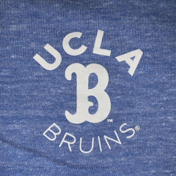 UCLA Bruins V-Neck - Picture 2 of 5